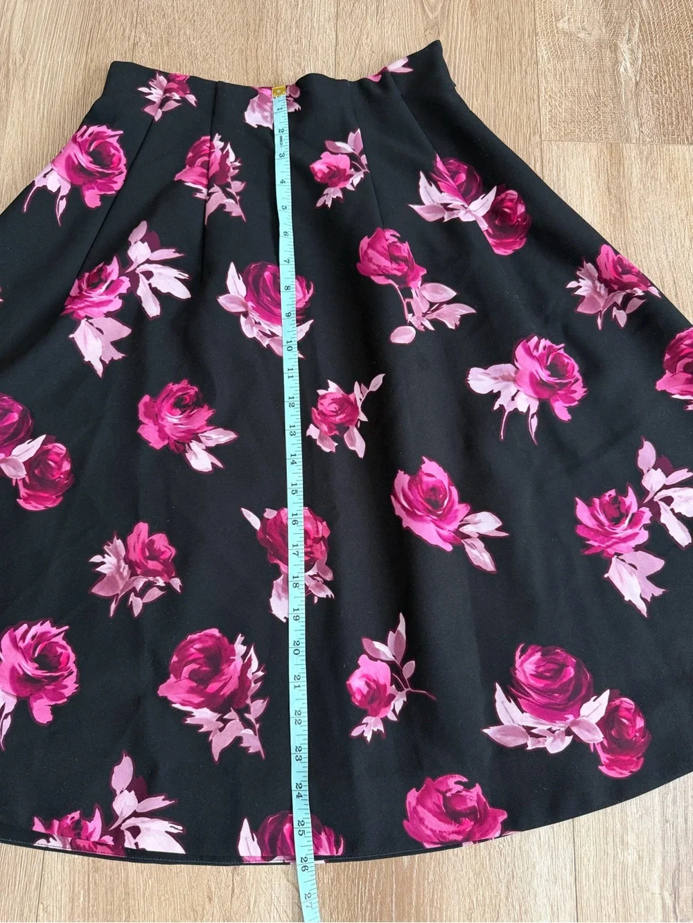 KATE SPADE New York Encore Rose Floral Flared Skirt in Black Pink Size 4
